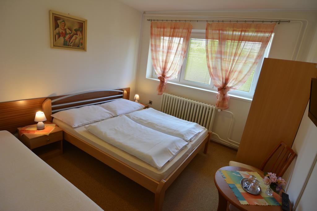Privat Marika Apartamento Nová Lesná Exterior foto