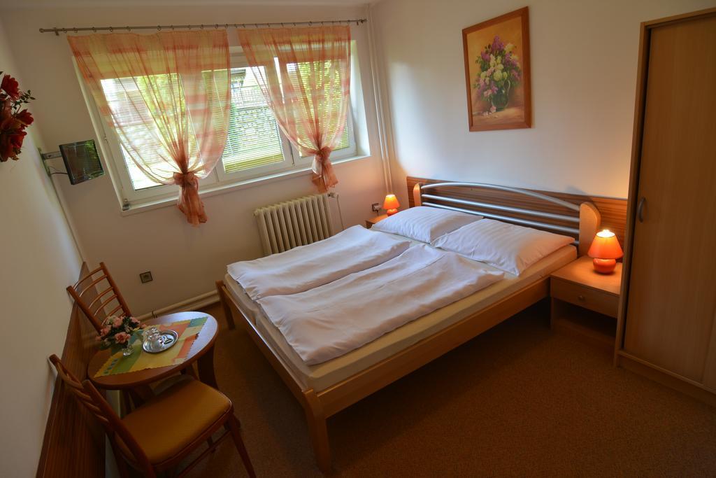 Privat Marika Apartamento Nová Lesná Exterior foto