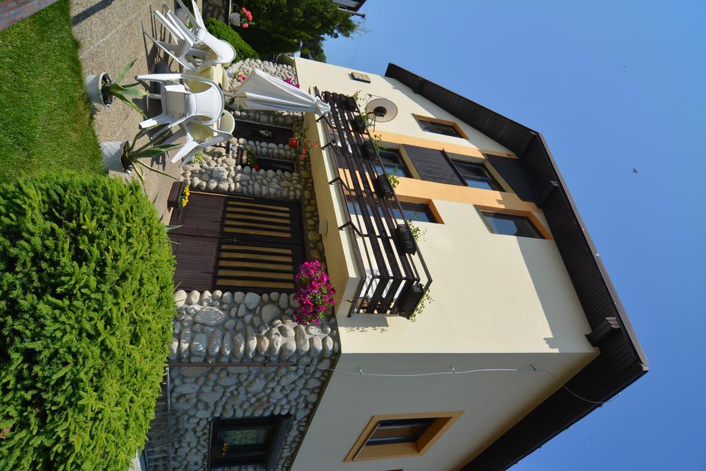 Privat Marika Apartamento Nová Lesná Exterior foto