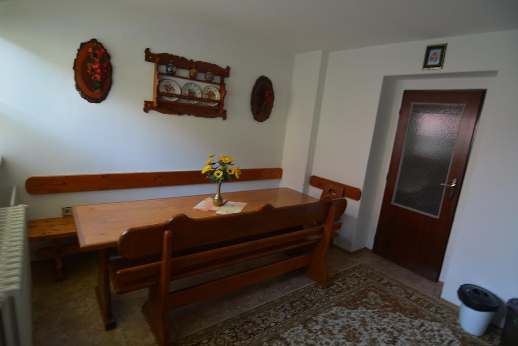 Privat Marika Apartamento Nová Lesná Exterior foto